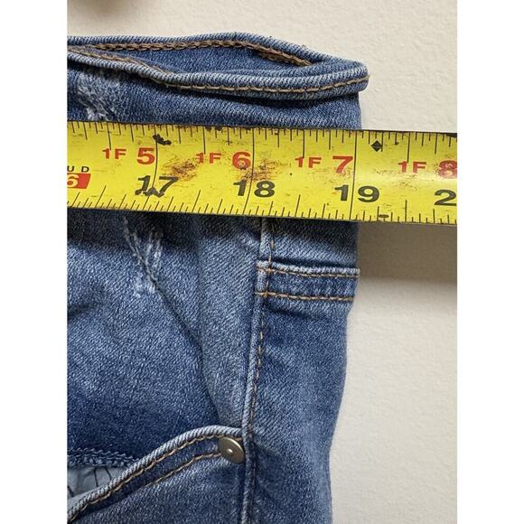 Arula Straight Leg Stretch Distressed/Ripped Jeans Size 14 Women’s - Picture 3 of 6